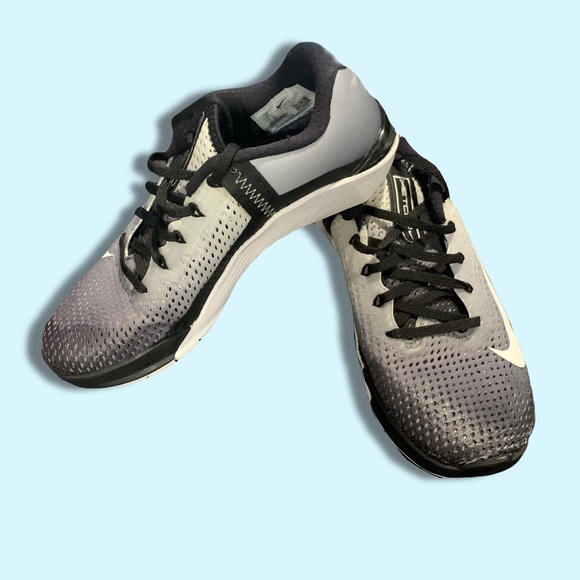 Nike Metcon 6 black white - Picture 1 of 4